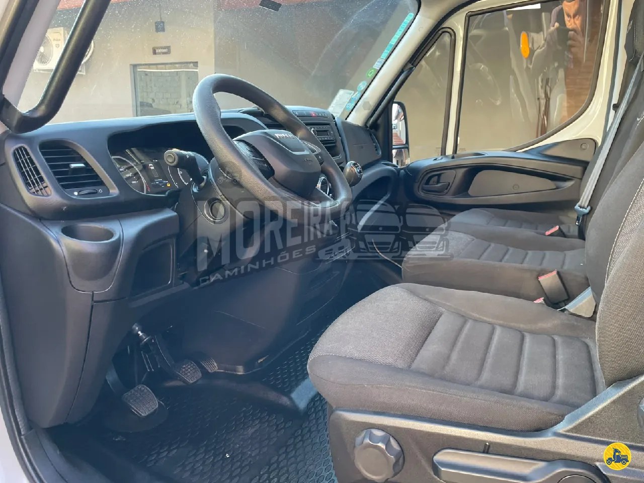 Foto 10 - Iveco Daily 35-160 2023