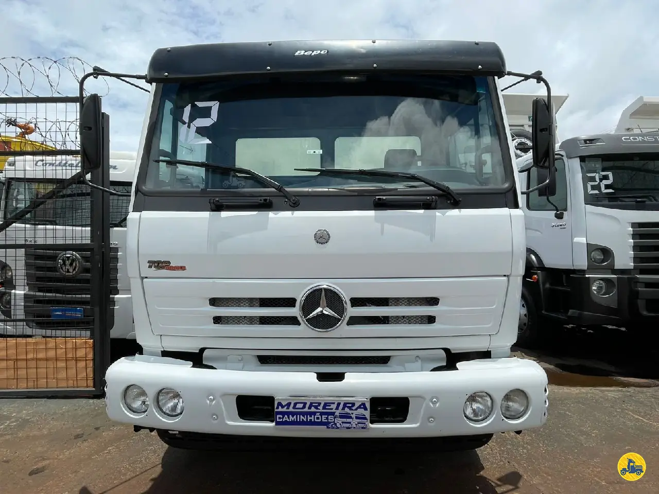 Foto 2 - Mercedes-Benz 1718 2012