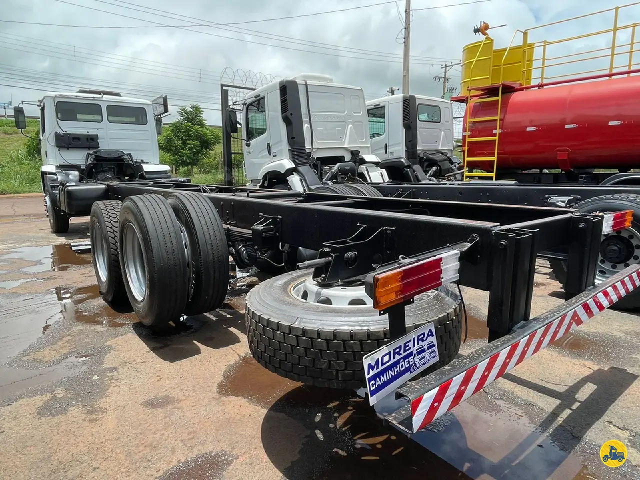 Foto 5 - Mercedes-Benz 1718 2012