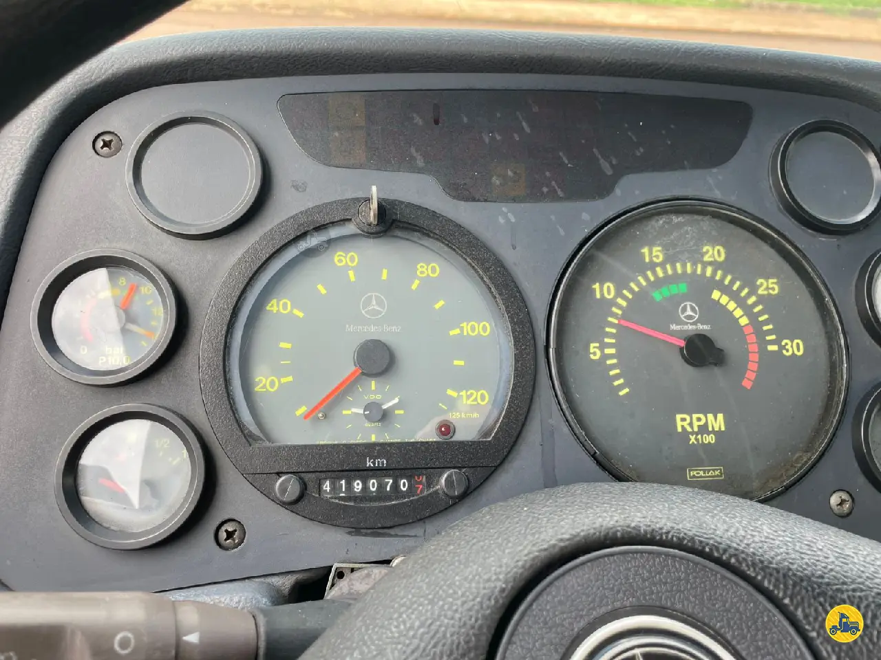 Foto 14 - Mercedes-Benz 1718 2012