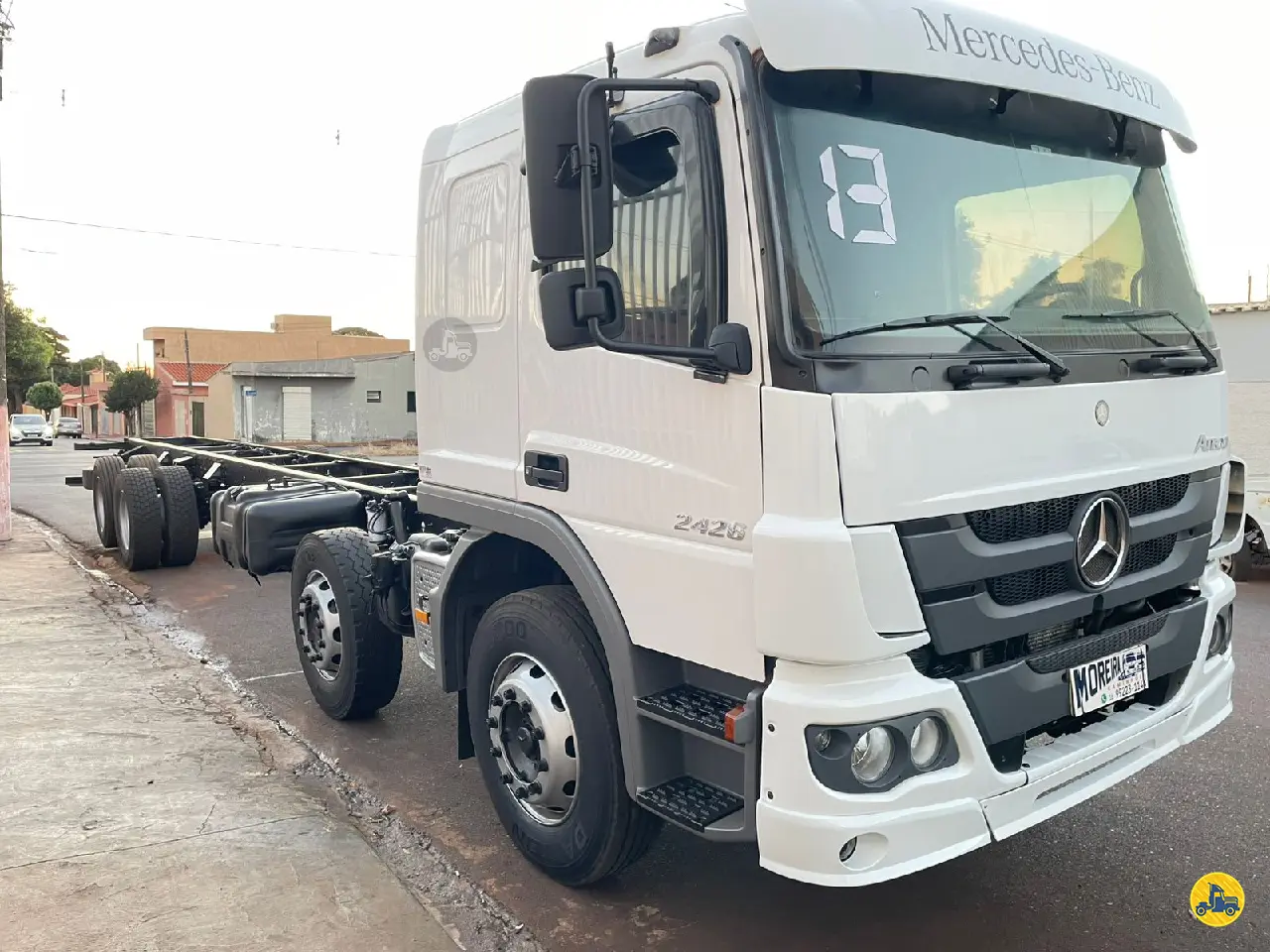 Foto 3 - Mercedes-Benz Atego 2426 2013