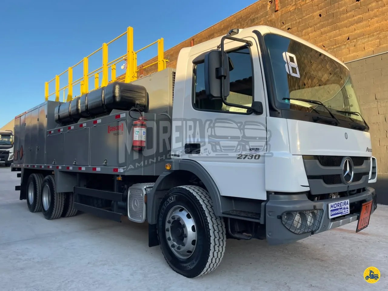 Foto 3 - Mercedes-Benz MB 2730 2018