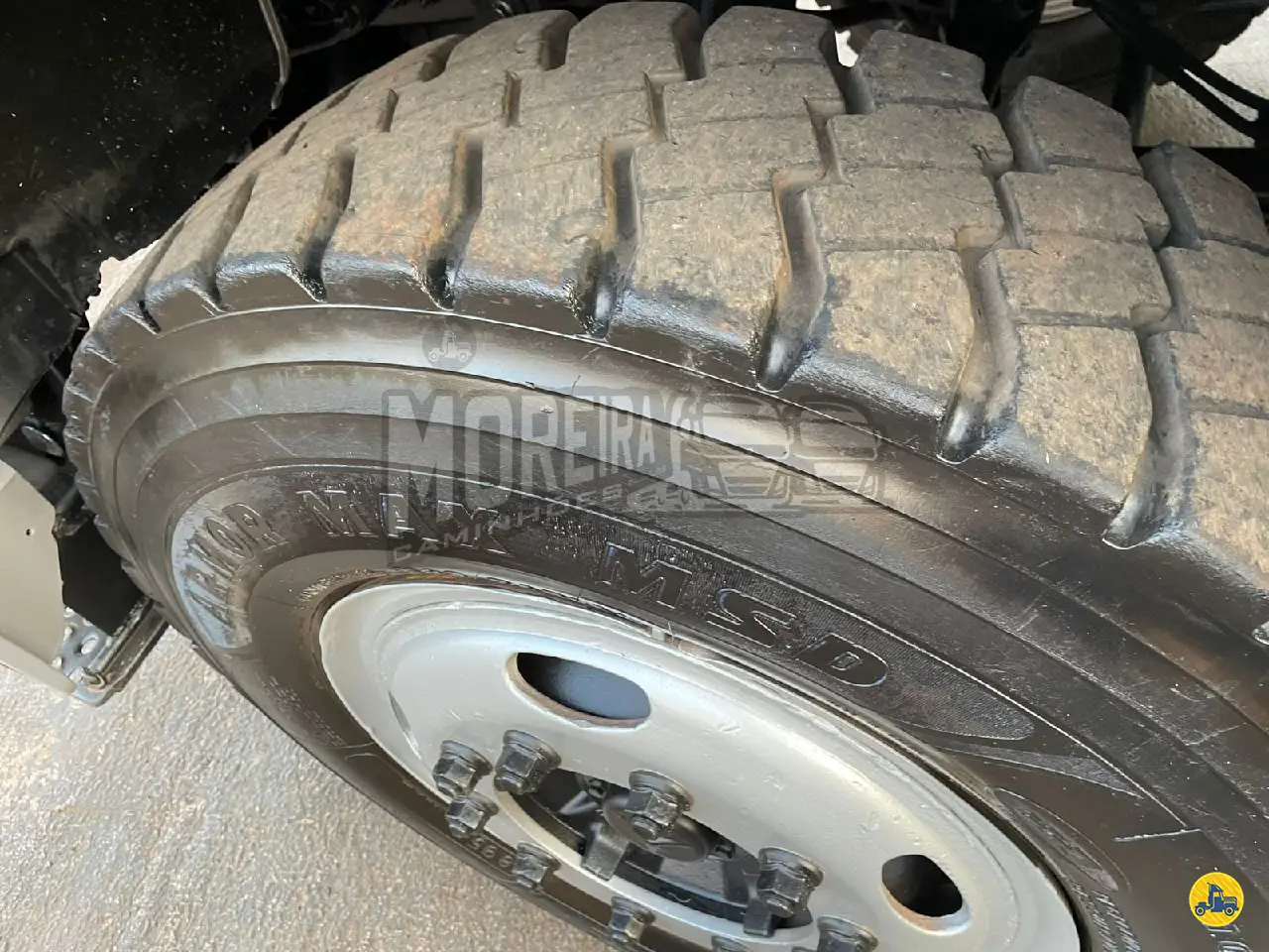 Foto 8 - Mercedes-Benz Axor 2831 2011