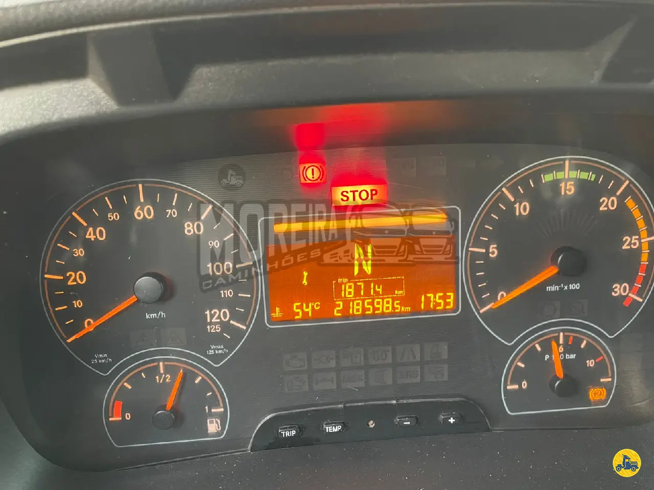Foto 14 - Mercedes-Benz Axor 2831 2011