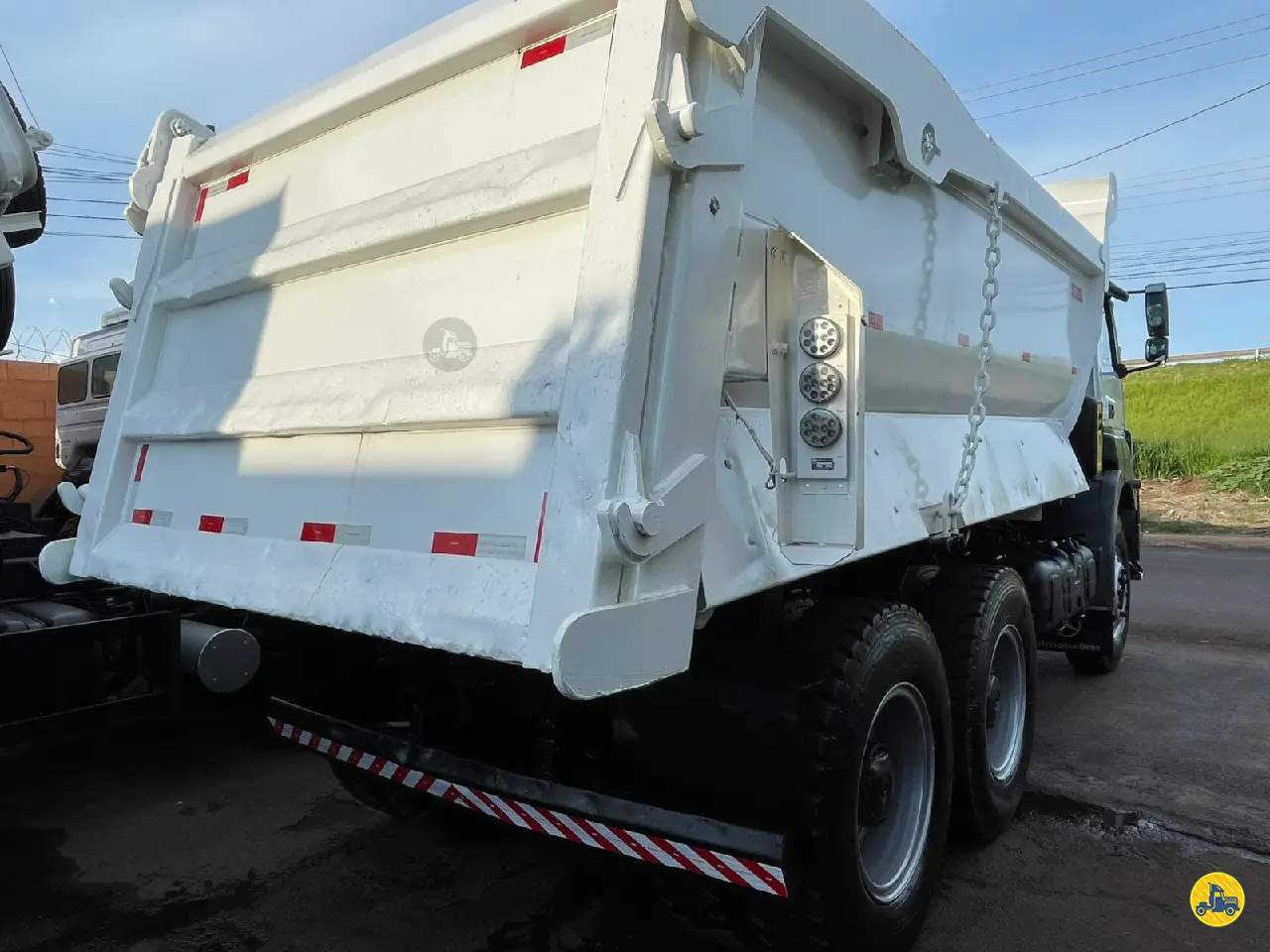 Foto 4 - Mercedes-Benz Axor 4144 2016