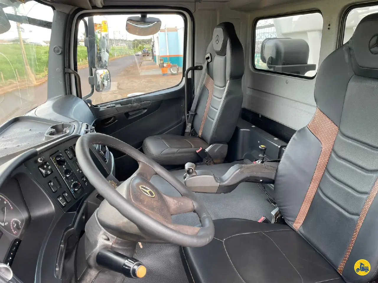 Foto 14 - Mercedes-Benz Axor 4144 2016