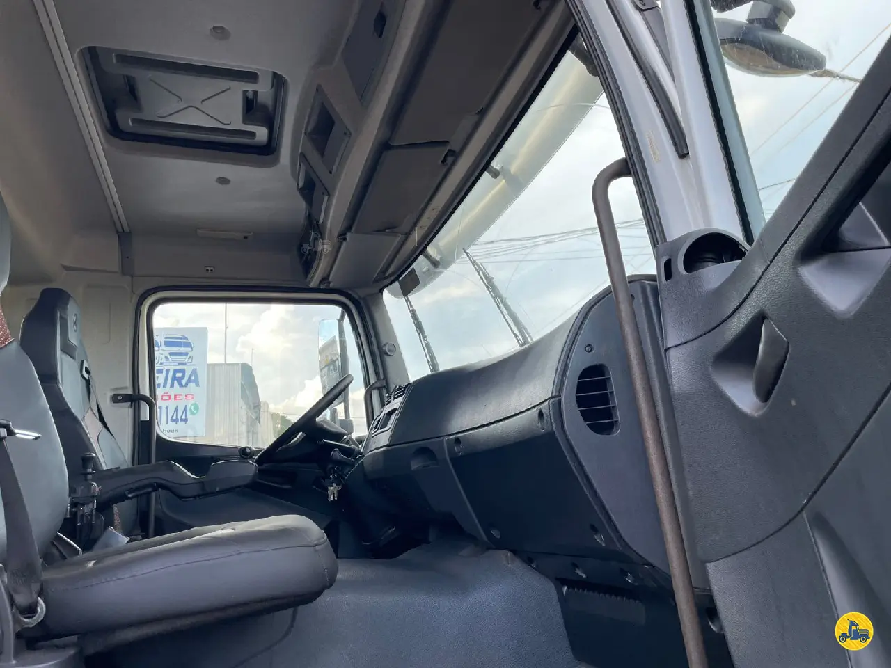 Foto 16 - Mercedes-Benz Axor 4144 2016