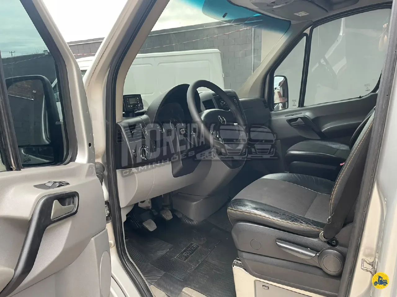 Foto 9 - Mercedes-Benz Sprinter VAN 415 2018