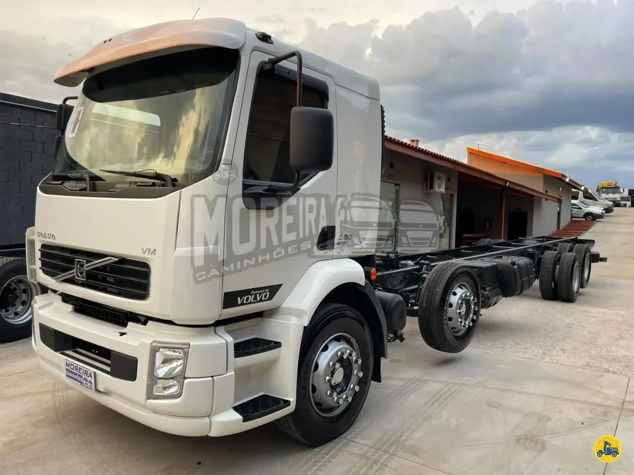 Volvo VM 260 2010