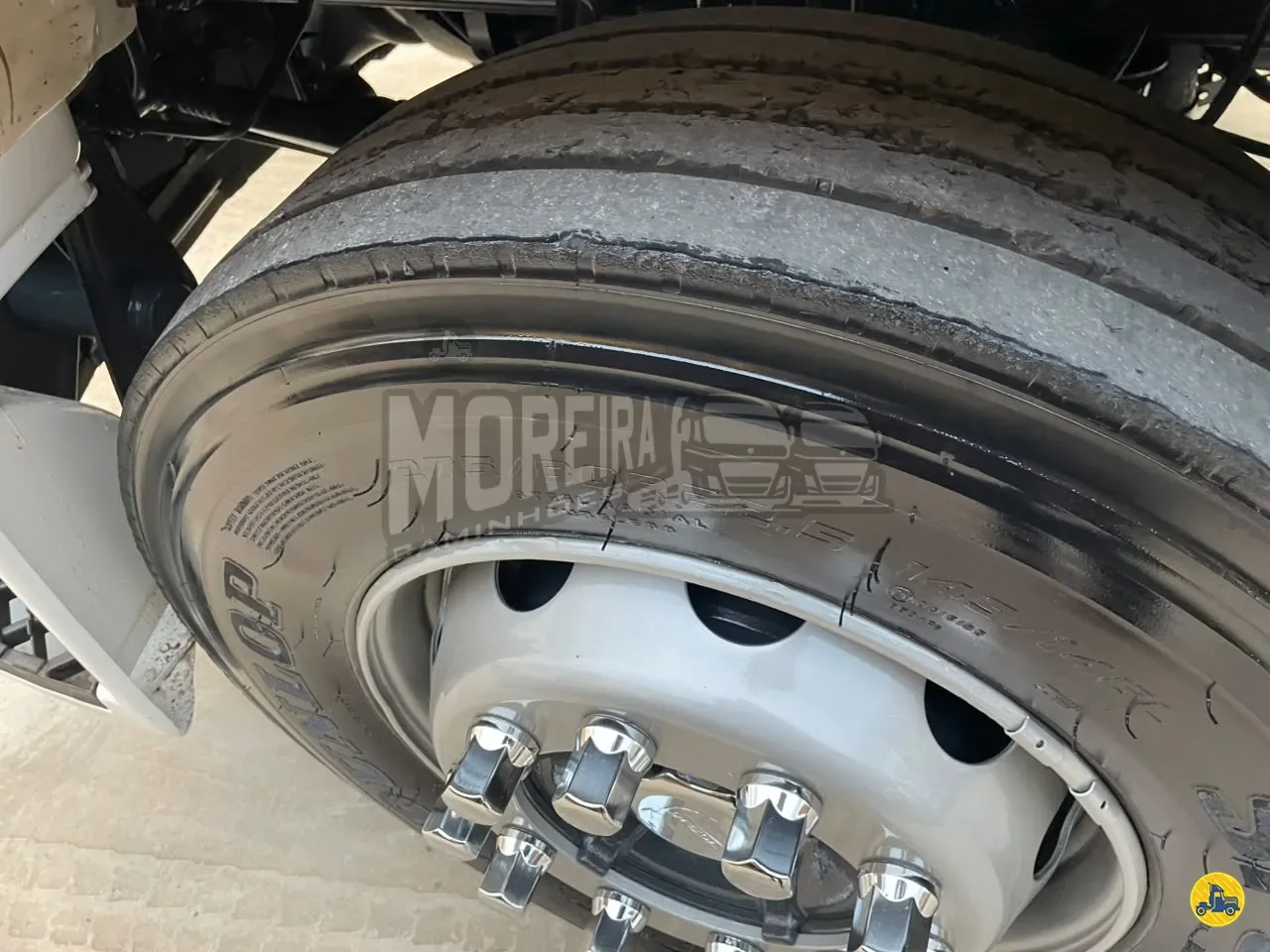 Foto 10 - Volvo VM 260 2010