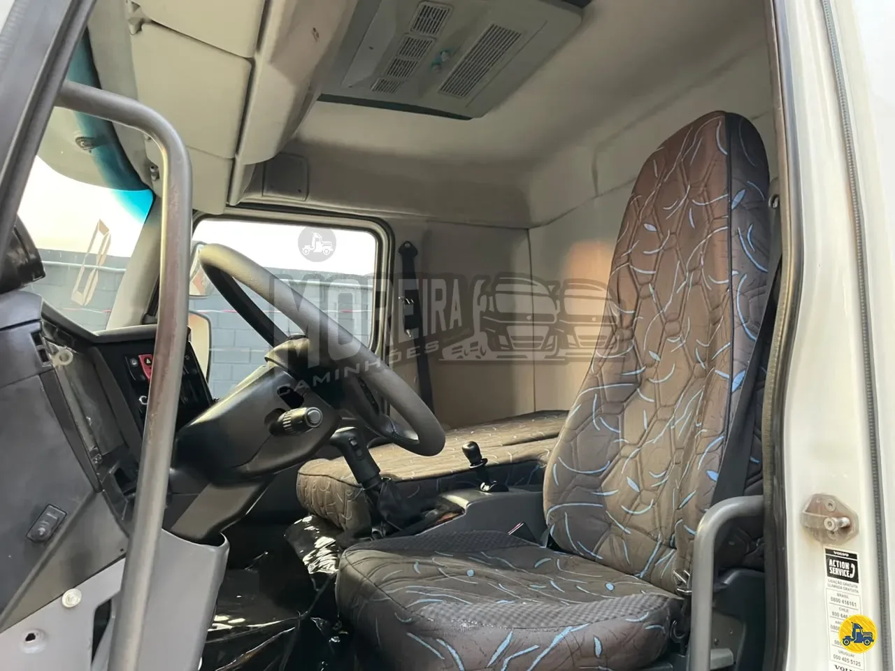 Foto 16 - Volvo VM 260 2010