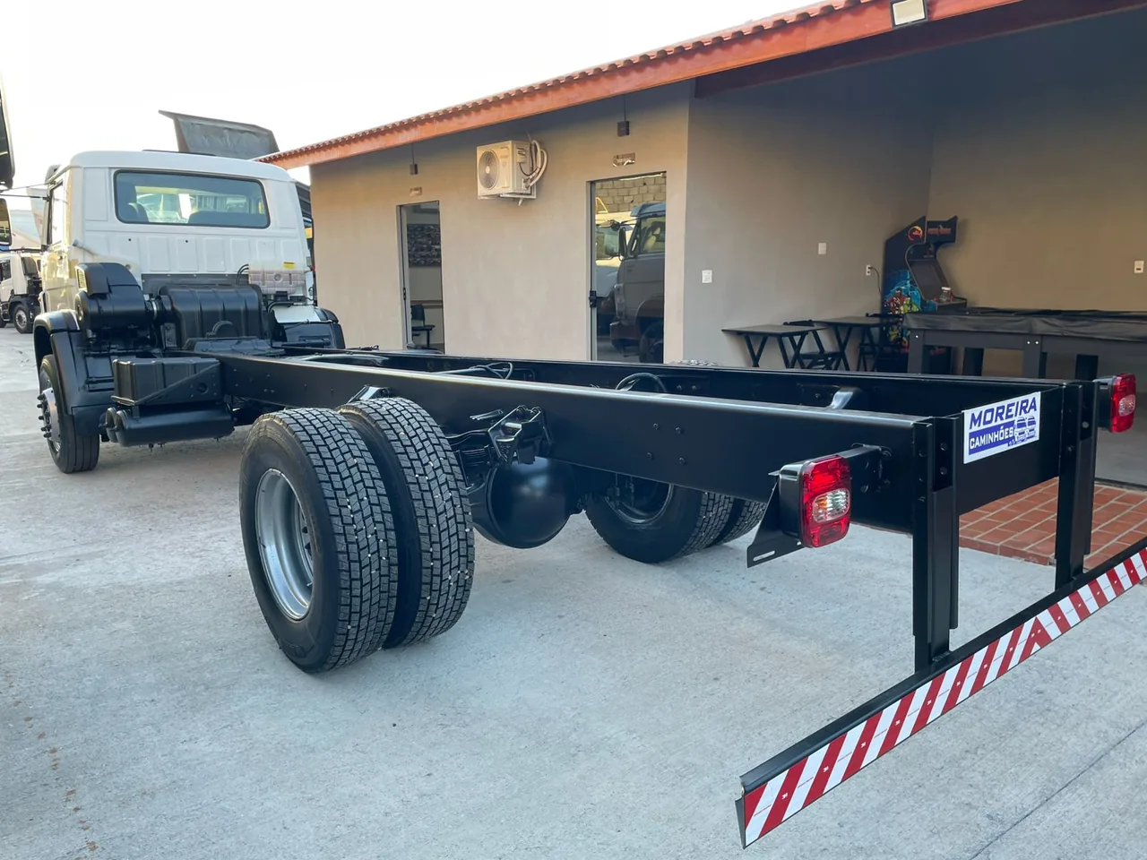 Foto 6 - Volkswagen VW 17190 Worker 2016