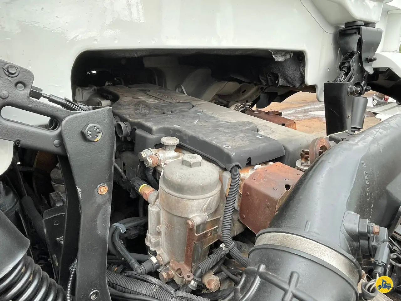 Foto 9 - Volkswagen Constellation 24.280 2013