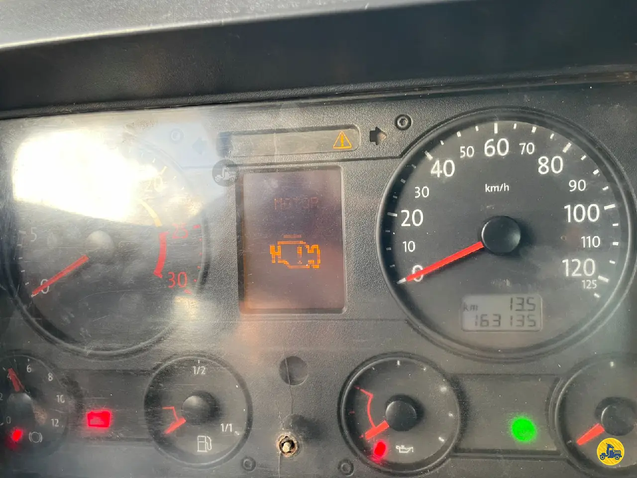 Foto 7 - Volkswagen Constellation 31.320 2008