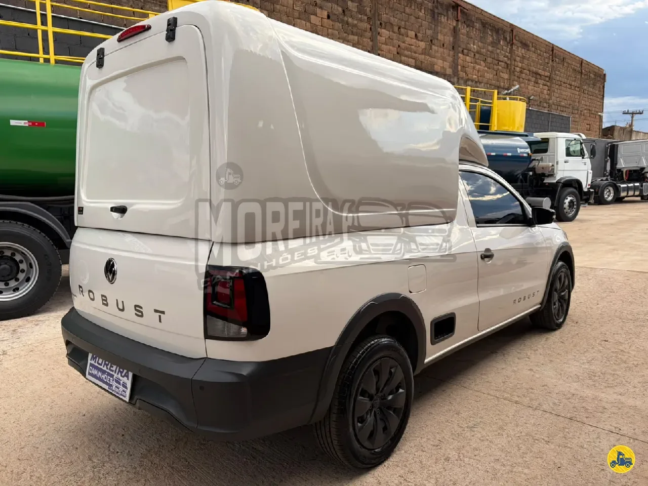 Foto 4 - Vw - Volkswagen Saveiro 1.6 CD Robust 2025